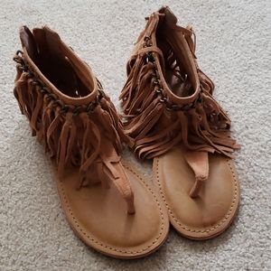 Fringe sandals